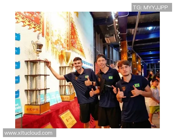 中国与巴西足球对决现场直播全程回顾与精彩瞬间分析 中国与巴西足球对决现场直播全程回顾与精彩瞬间分析